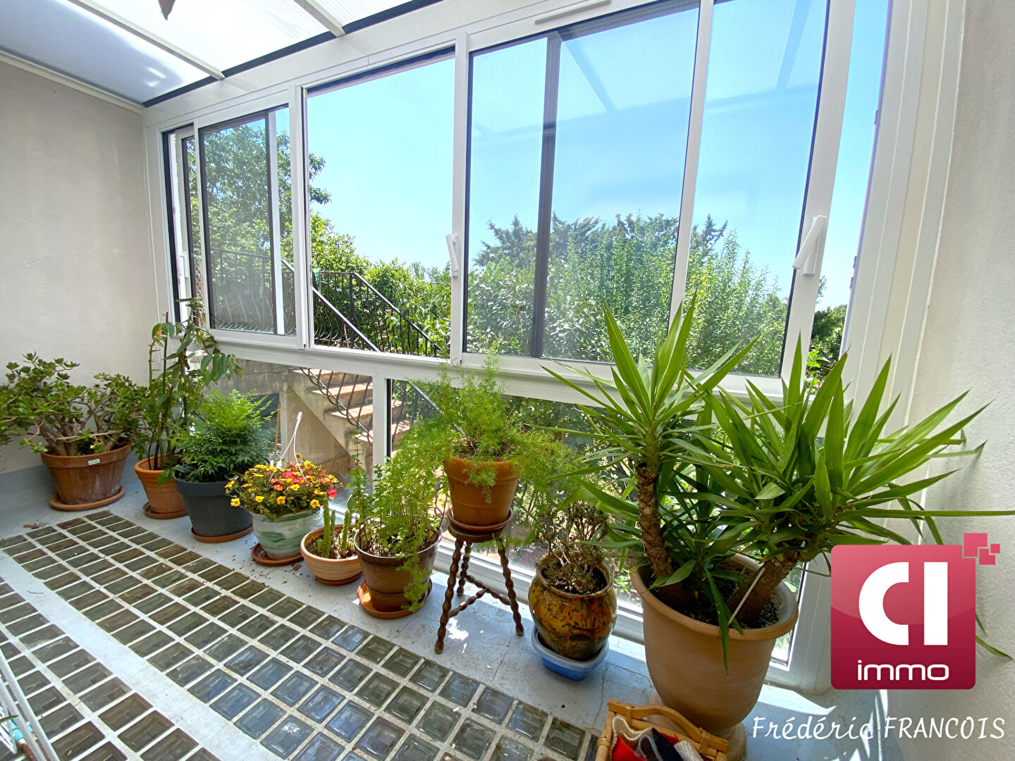 A VENDRE : maison de ville de type 5 (137 m²) à GAREOULT