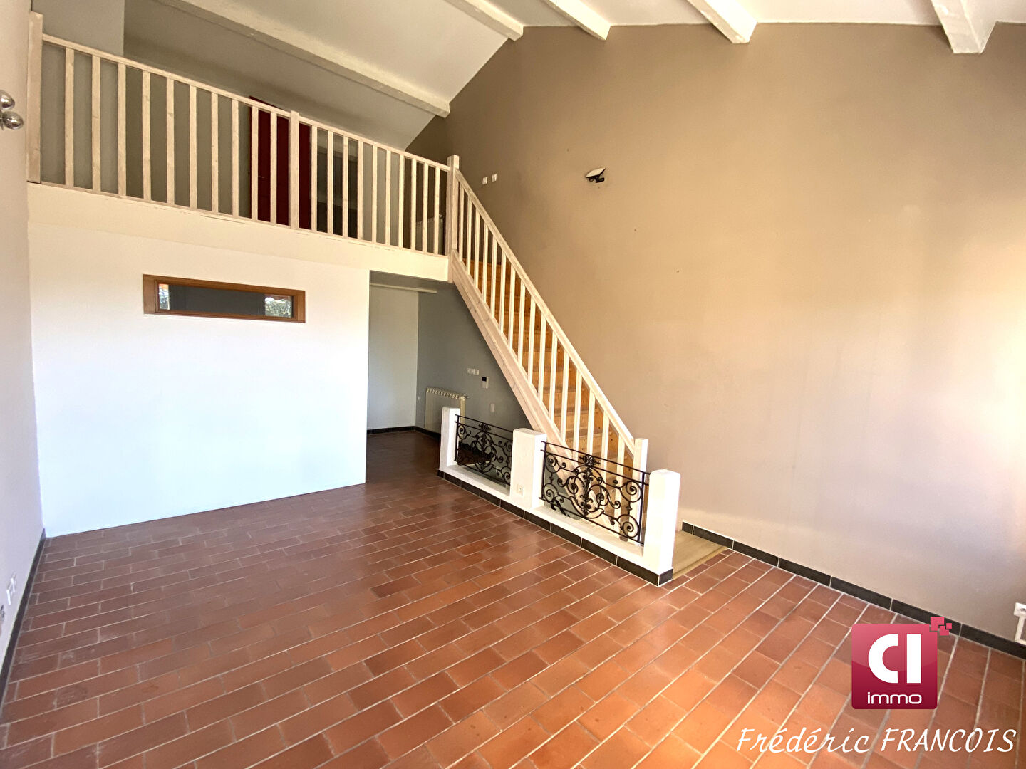 Photo A VENDRE : maison de ville de type 5 (137 m²) à GAREOULT image 4/6