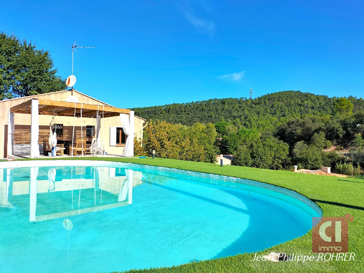 Agence immobilière de CI IMMO CONSULTING Gareoult - CI IMMO CONSULTING