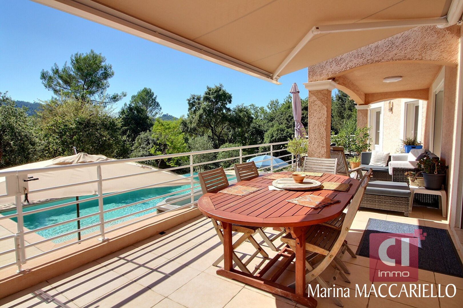 Photo Villa contemporaine T5 avec dépendance et piscine - Forcalqueiret (83136) image 3/6