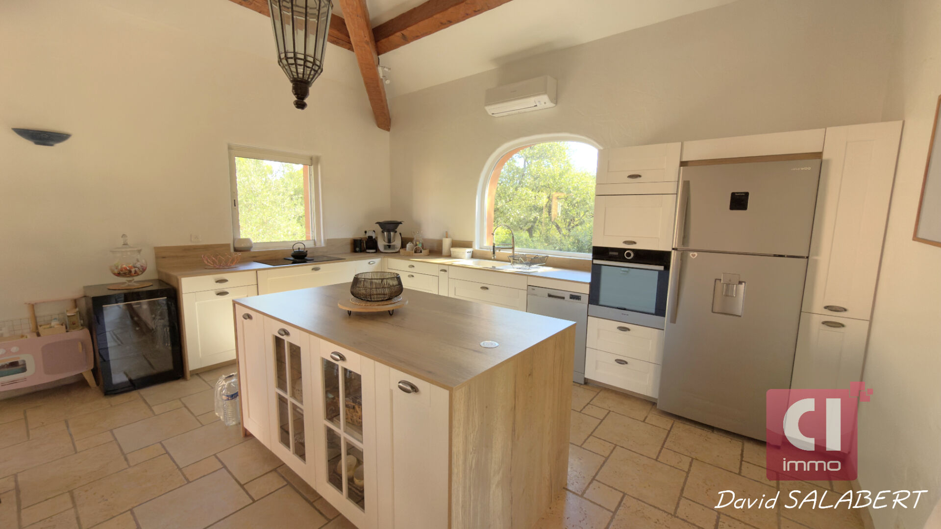 Photo À vendre - Le Thoronet, belle villa type 4 avec dépendance type 2 et piscine sur 2521 m² de terrain image 3/6