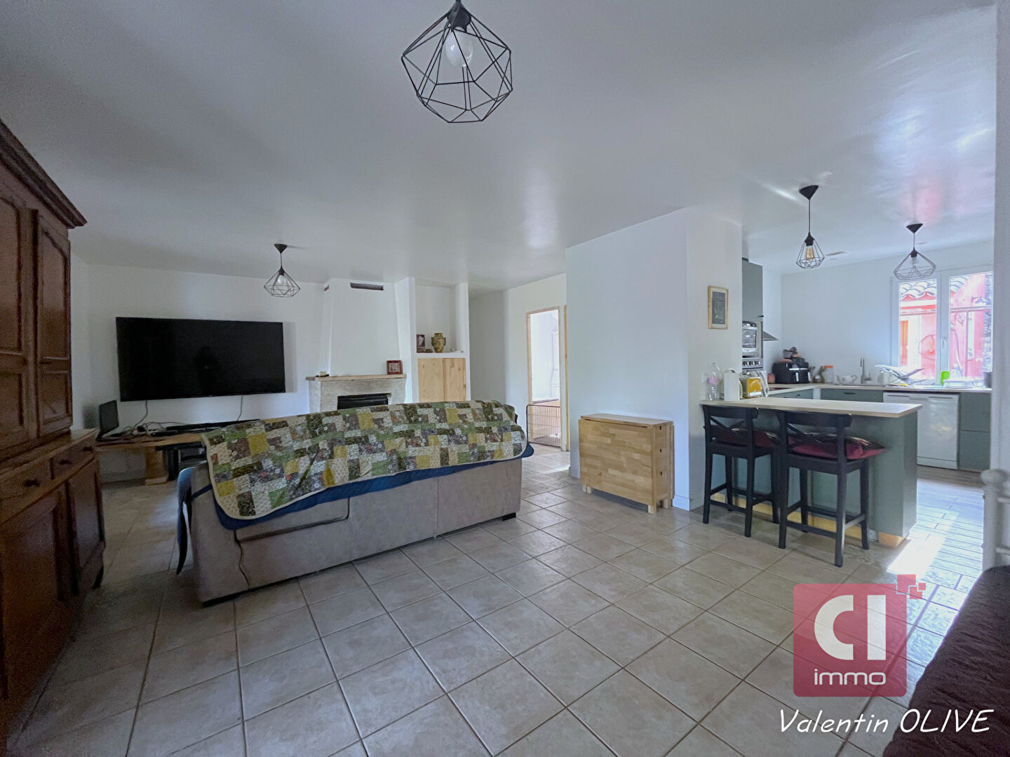 Photo Maison Neoules 7 pièces 172 m2 avec vue dégagée image 2/6