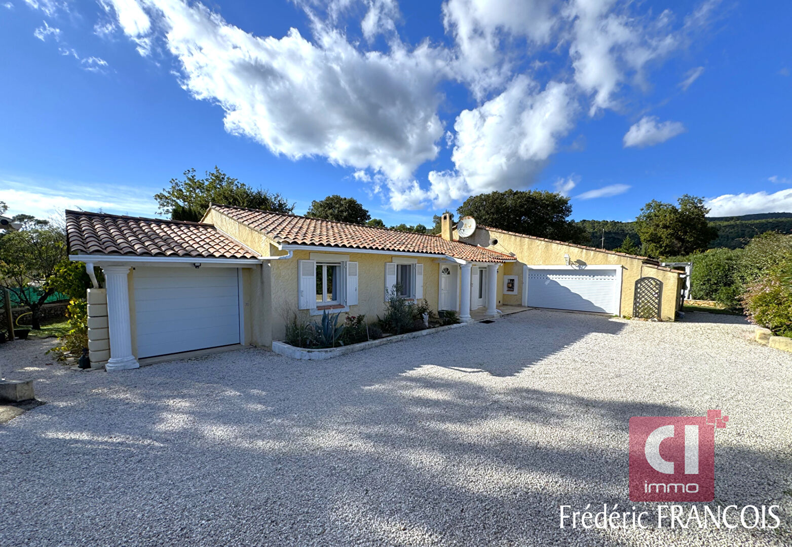 EXCLUSIVITE Villa de standing à Vendre de 163 m² à Garéoult