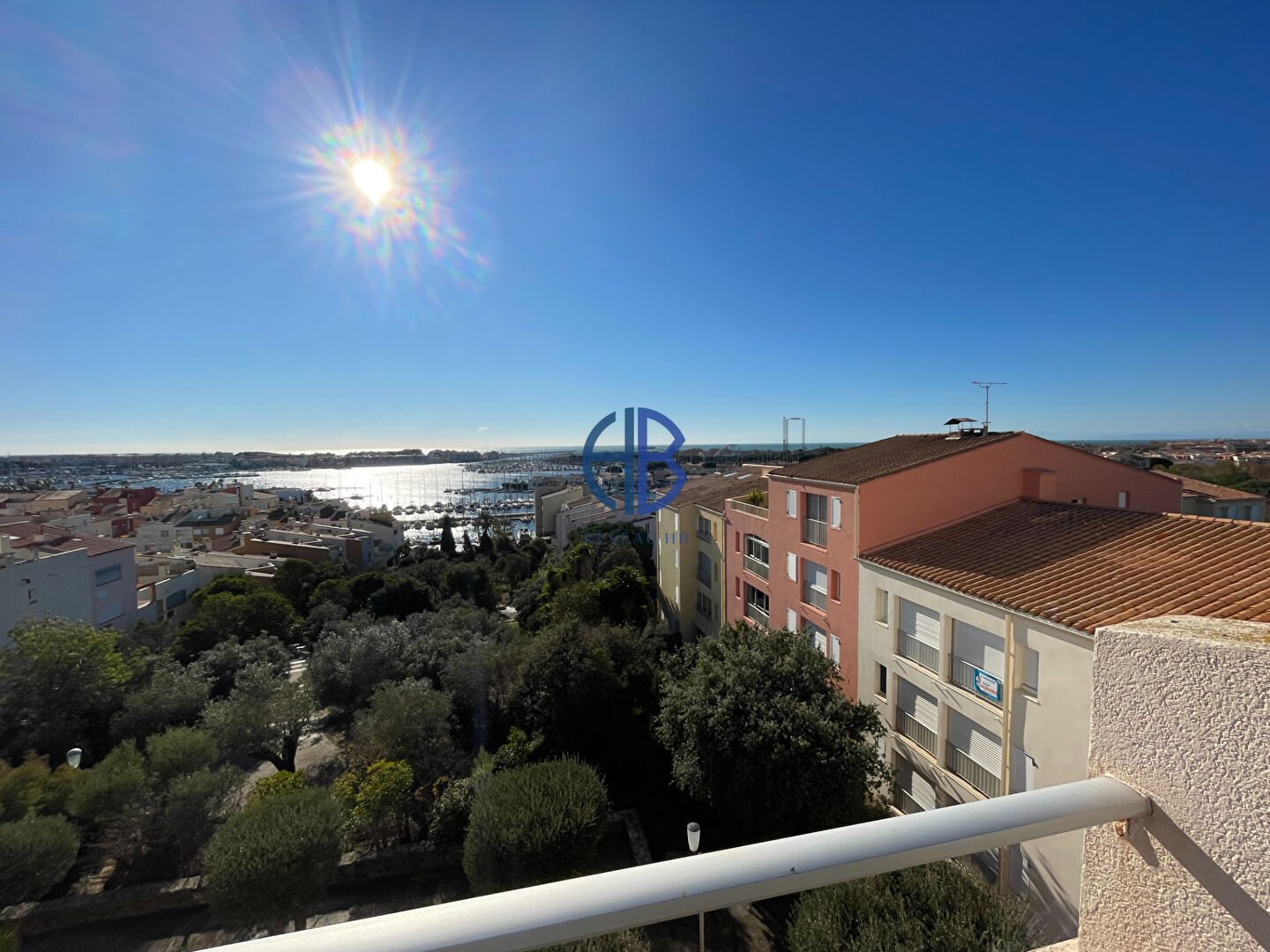 Photo Appartement avec Vue Panoramique Exceptionnelle ! Centre Port, Cap d'Agde 3 pièces de 46 m² image 1/6