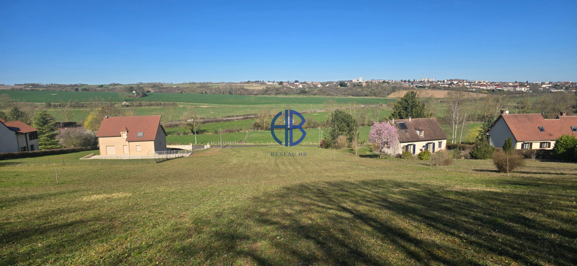 Photo BAISSE DE PRIX : - 7 000 ; Terrain  à Auxerre de 3134 m2 image 4/6