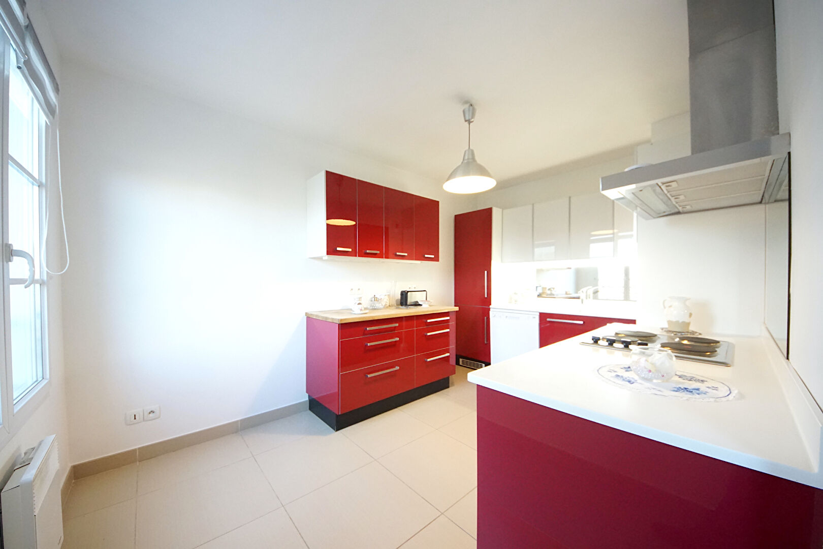 Photo Appartement 5 pièces, 2 chb, 89m2 magnifique et lumineux image 2/6