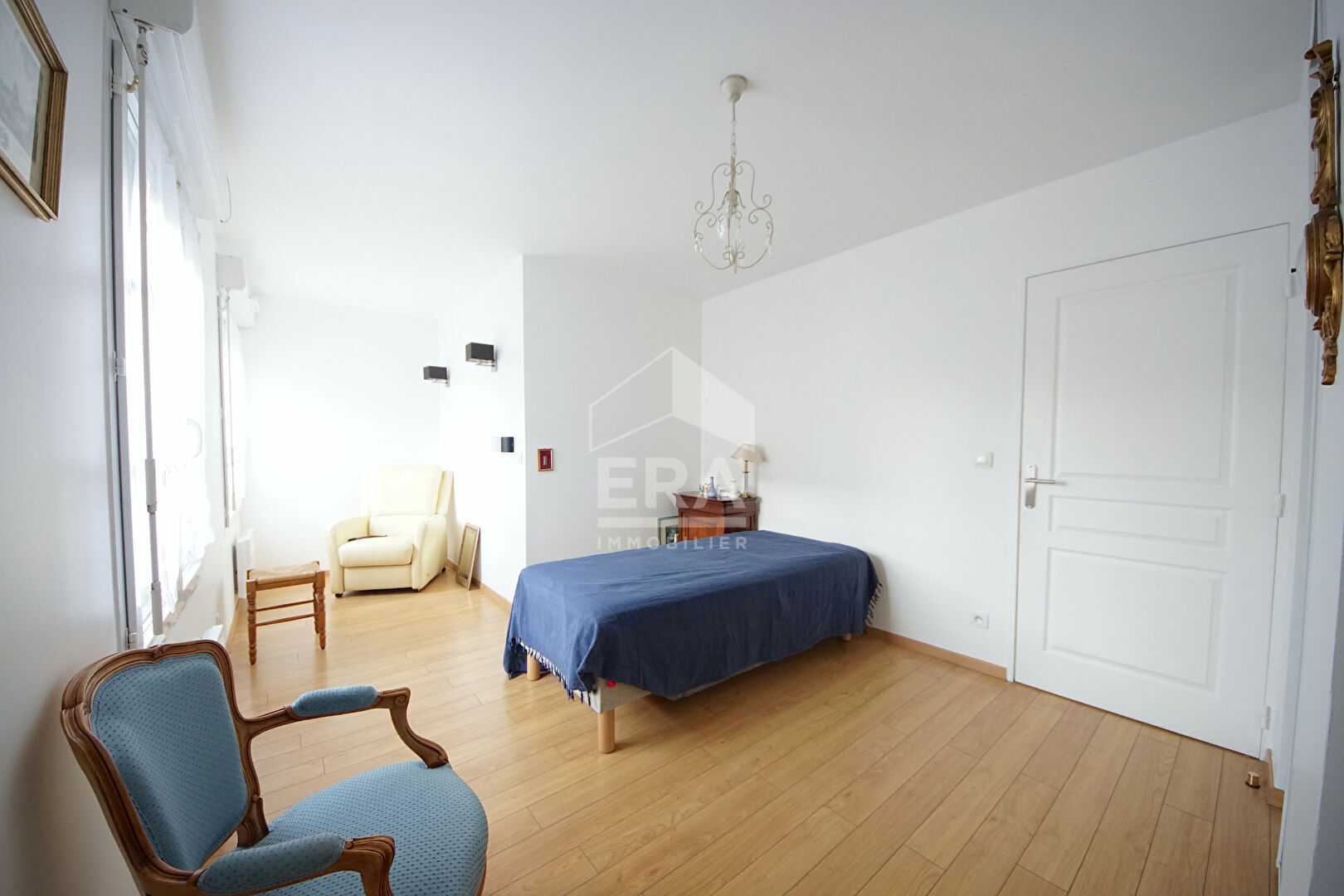 Photo Appartement 5 pièces, 2 chb, 89m2 magnifique et lumineux image 5/6