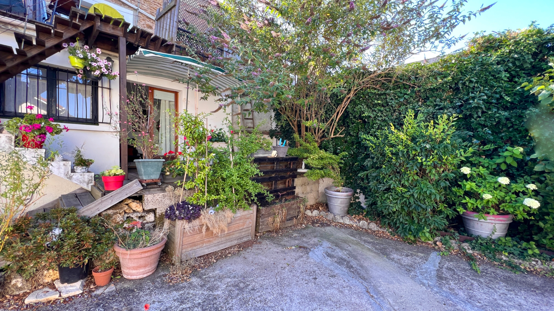 Appartement Corbeil Essonnes 2 pièce(s) 53.73 m2