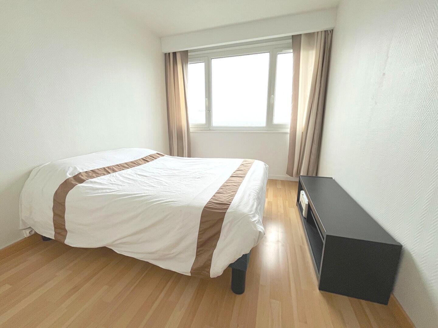 Photo Appartement Ris Orangis 2 pièce(s) 45 m2 image 4/6