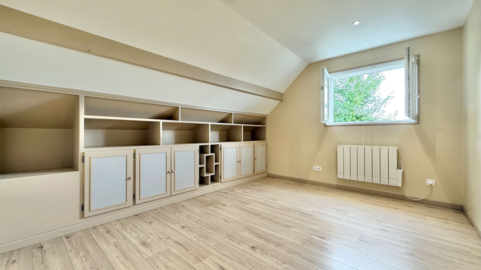 Photo Appartement Corbeil Essonnes 2 pièce(s) 19 m2 image 3/5