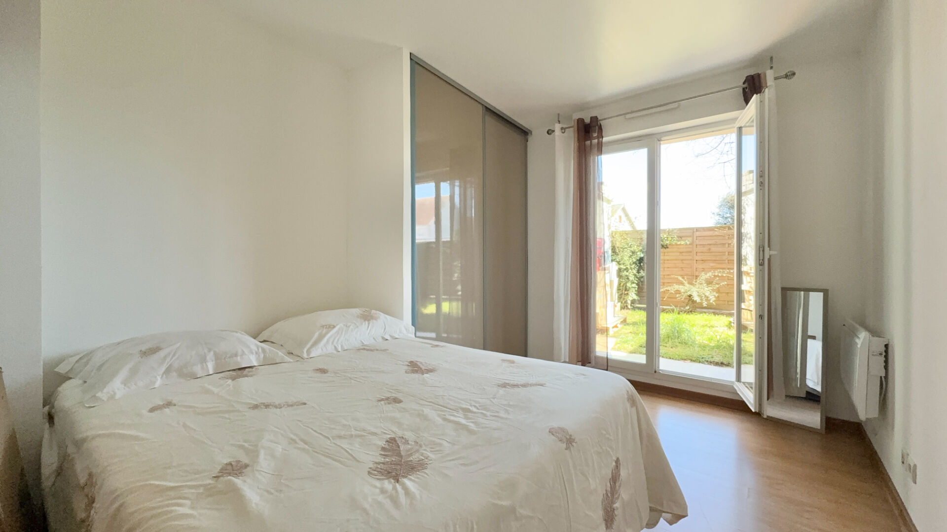 Photo Appartement Corbeil Essonnes 3 pièce(s) 58 m2 image 6/6