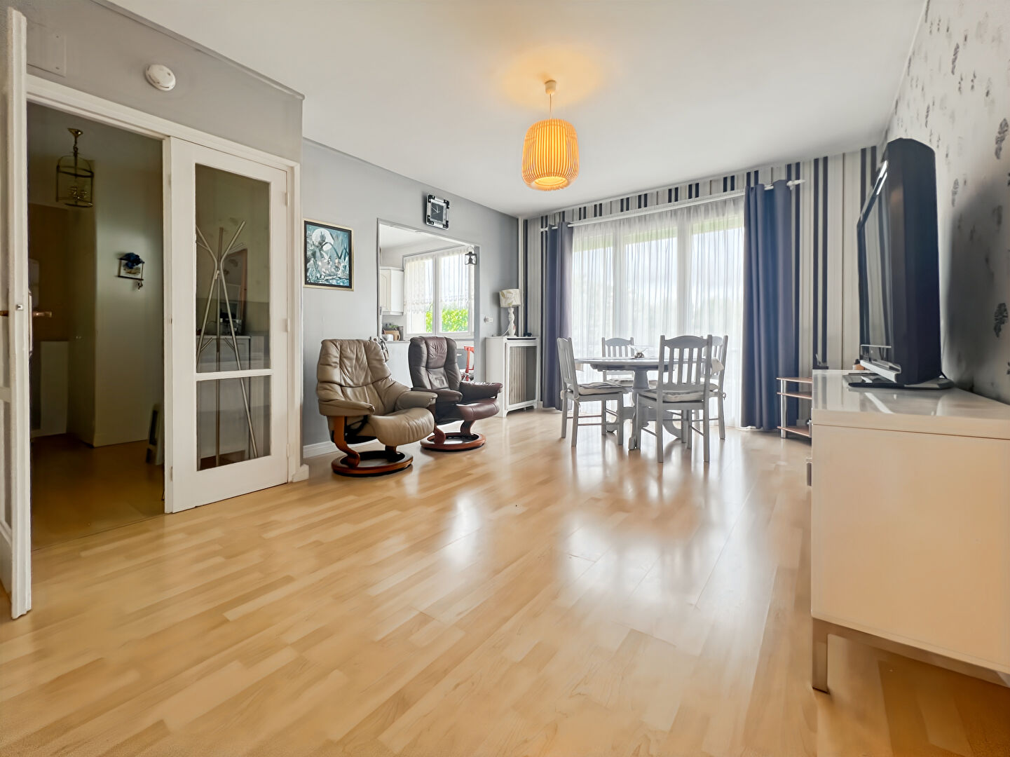 Photo Appartement Ris Orangis 3 pièces avec balcon image 1/6