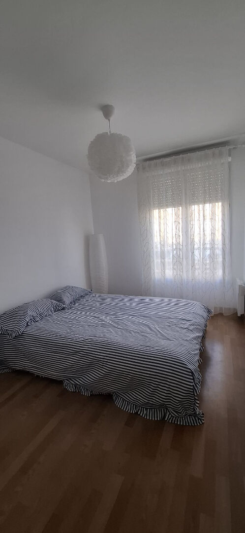 Photo Chambre Corbeil Essonnes 1 pièce(s) 11.88 m2 image 3/6