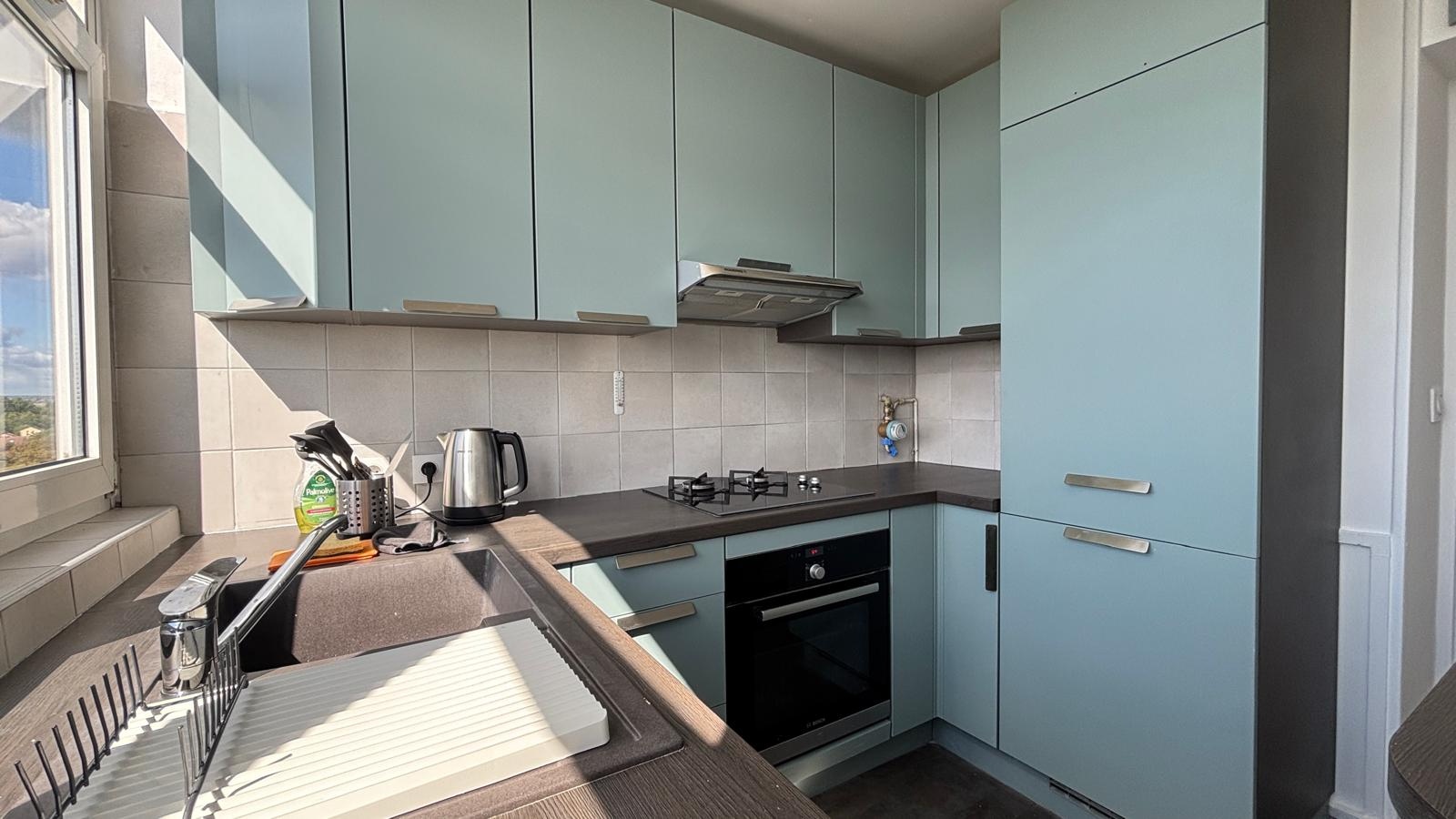 Photo Chambre à louer - Colocation meublée Evry-Courcouronnes image 2/6