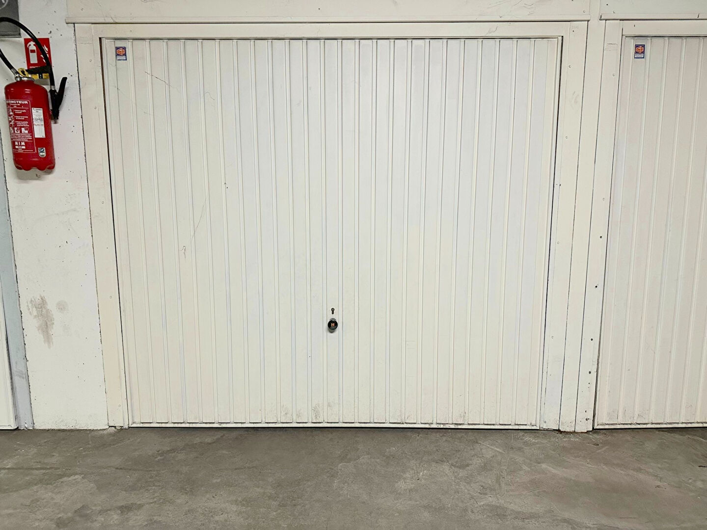 Box n°1 à  Evry Centre 15 m2