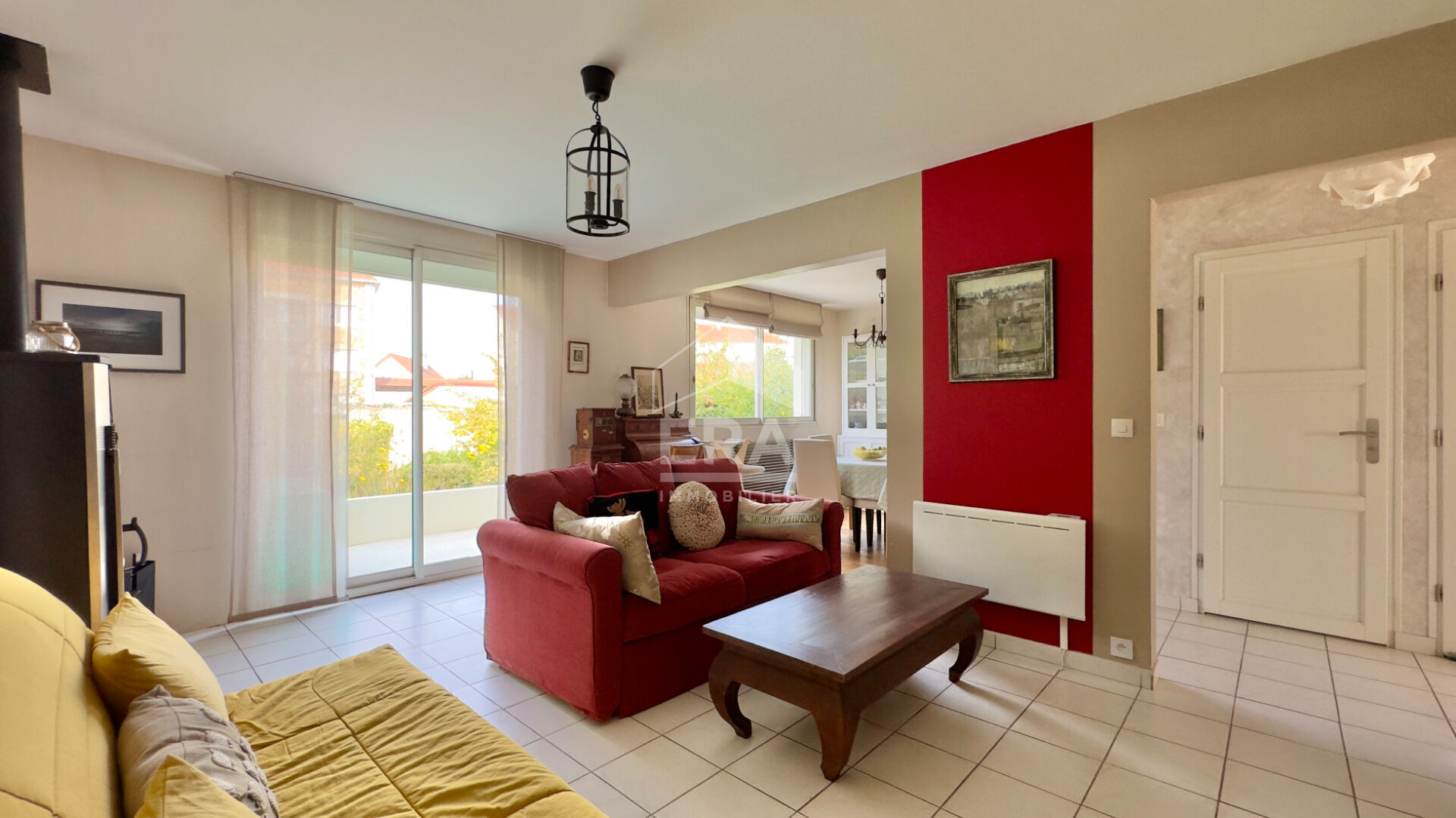 Photo MAISON FAMILIALE 6 PIÈCES À SAVIGNY-SUR-ORGE, 107 M² SUR 360 M² DE TERRAIN AVEC SOUS-SOL ET GARAGE image 6/6