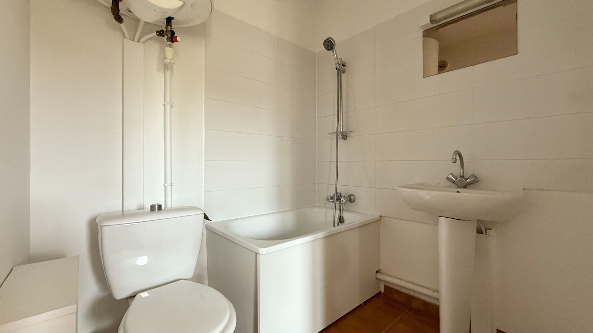 Photo Appartement Corbeil Essonnes 1 pièce(s) 32 m2 image 4/4