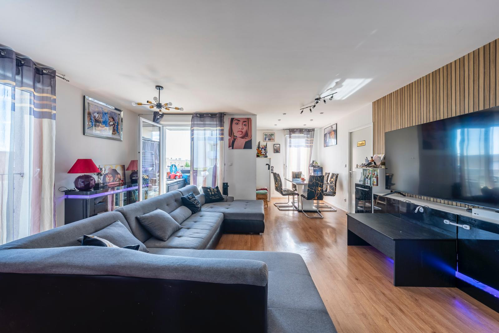 Photo Appartement 5 pièces à EVRY COURCOURONNES image 1/6