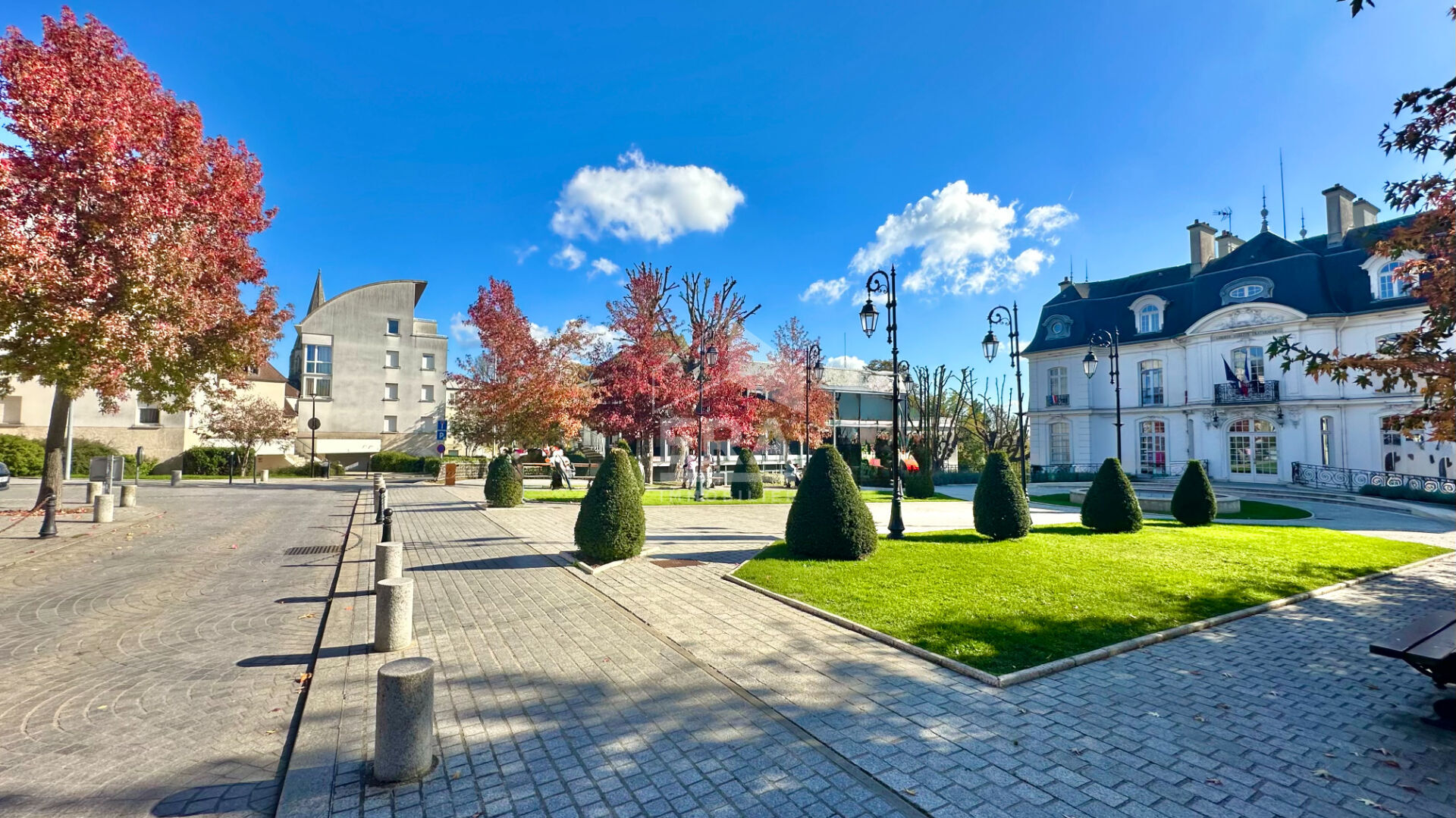 Photo F3 EN CENTRE VILLE À ATHIS-MONS, FAIBLES CHARGES image 1/6