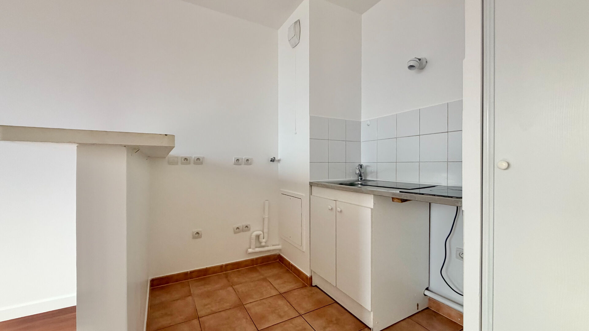 Photo Appartement Corbeil Essonnes 2 pièce(s) 36 m2 image 4/6