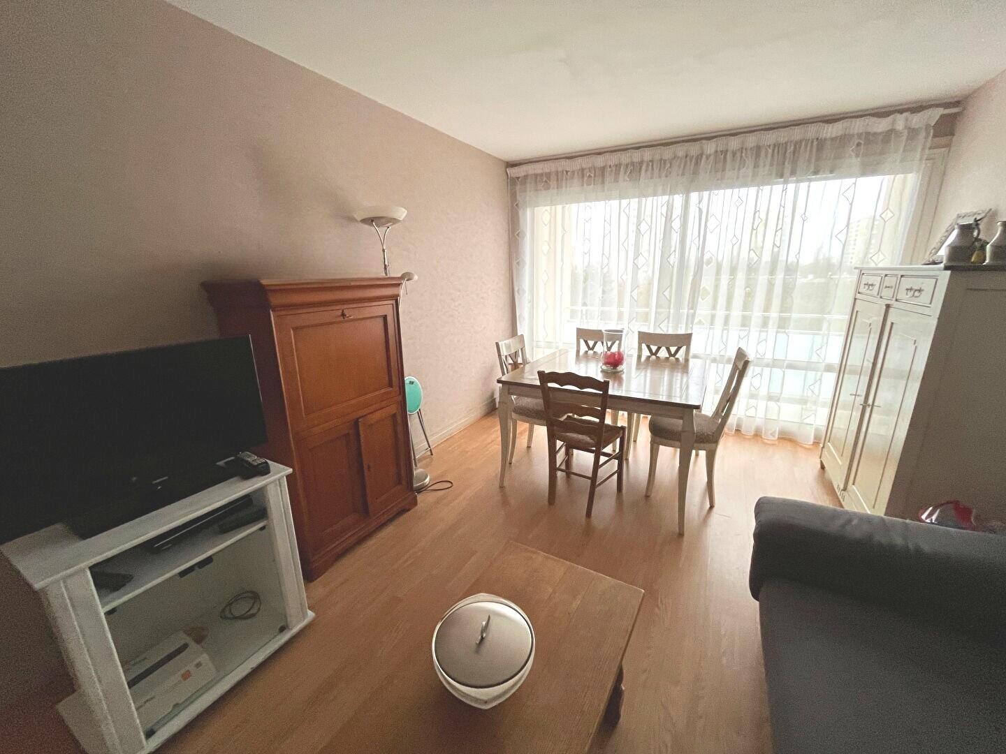 Photo Appartement Ris Orangis 2 pièce(s) 45 m2 image 2/6