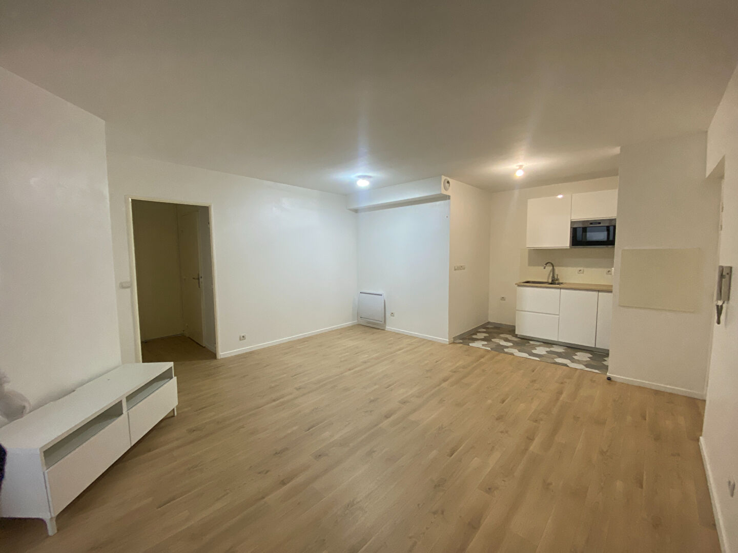 Photo Appartement Corbeil Essonnes 2 pièce(s) 44.25 m2 image 2/6