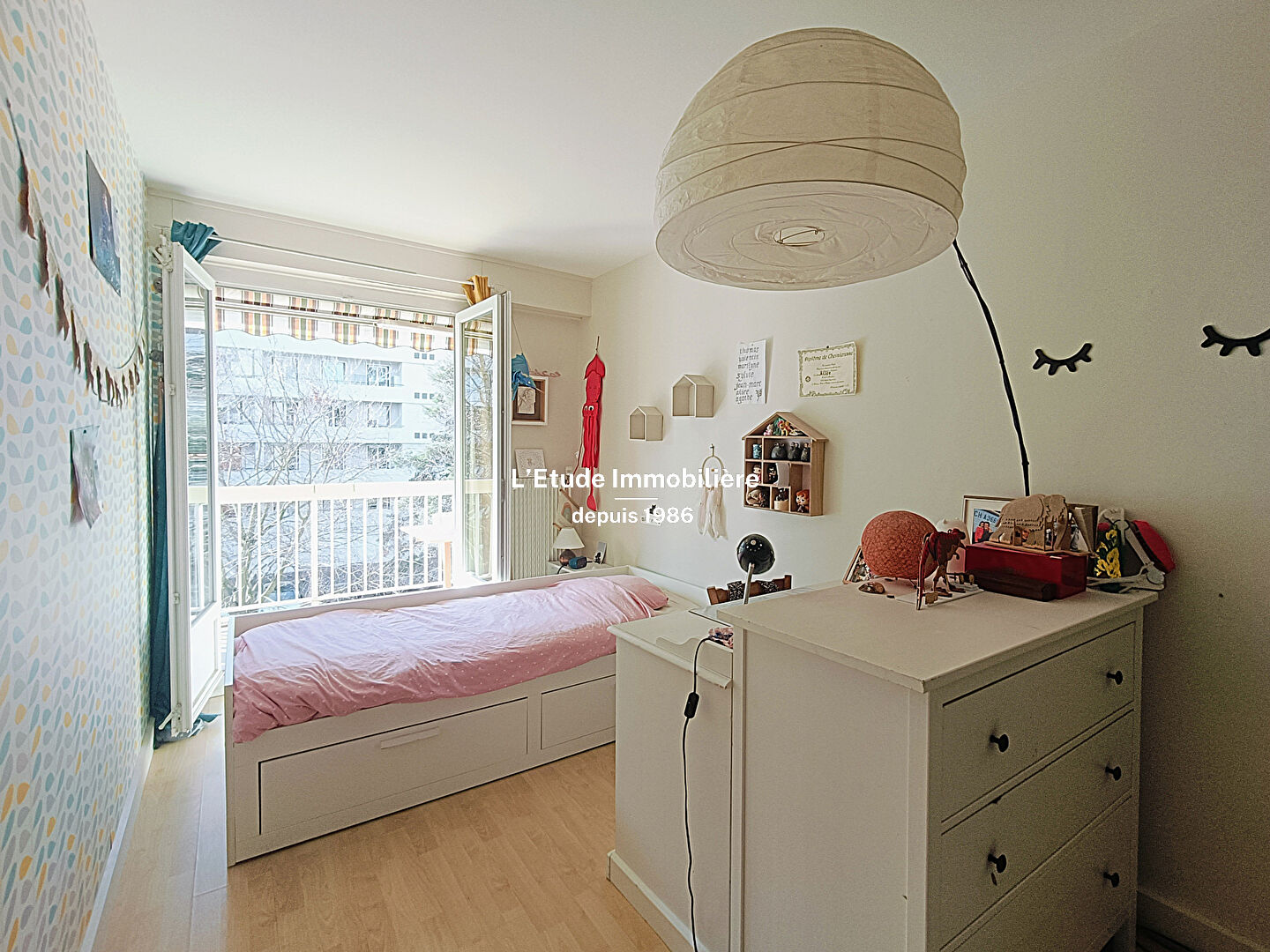 Photo T5 - LIMITE CX ROUSSE/METRO CUIRE - 121,34 M² - 3 chambres - Balcon - Parc image 5/6