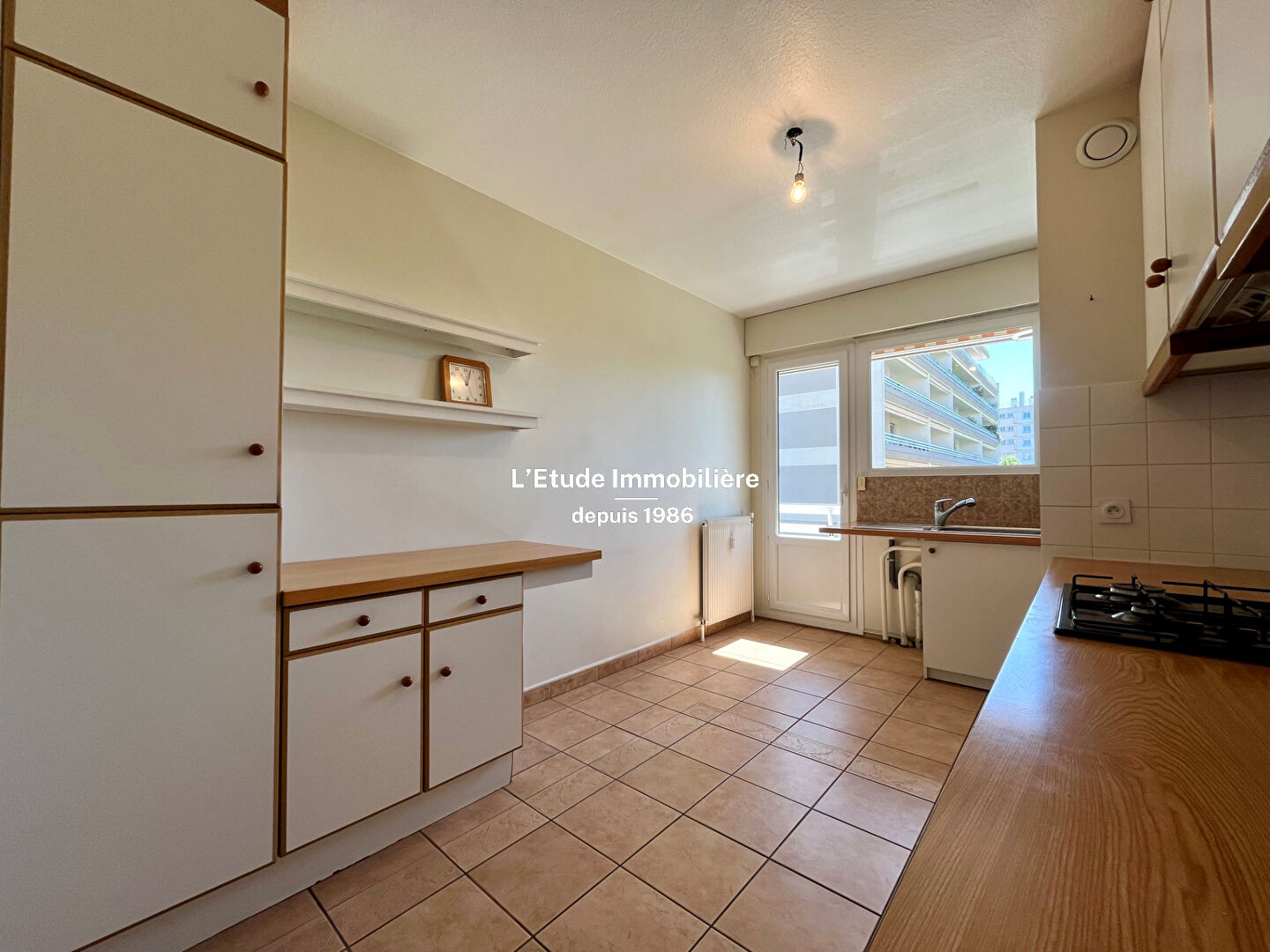 Photo CALUIRE  Beau 5 pièces au métro cuire 119 ² image 5/6