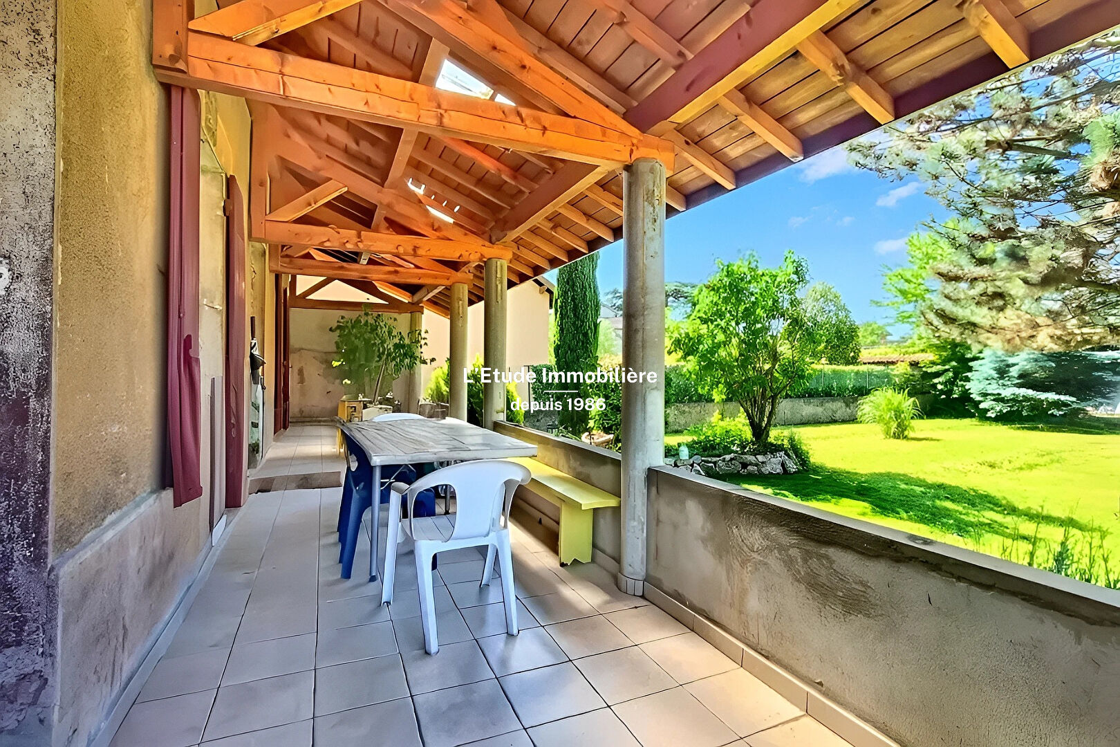 Photo CALUIRE BOURG - EXCLUSIVITE L'ETUDE IMMOBILIERE ET FONCIERE image 2/4