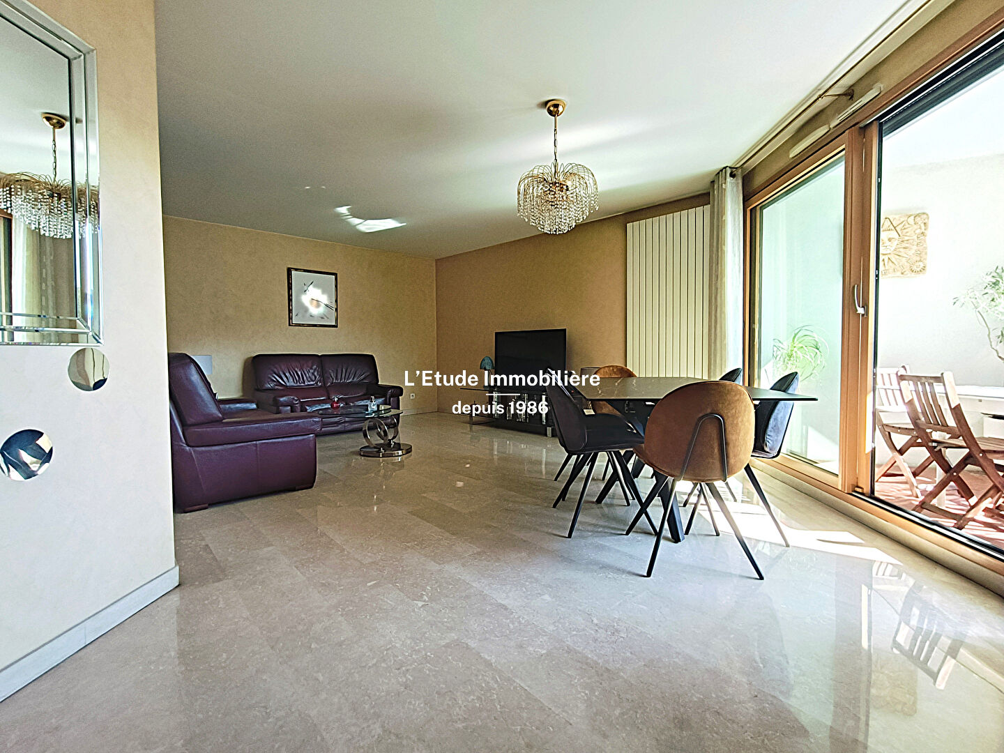 Photo T4 FAMILIAL - Gratte Ciel Centre - Excellent standing - Construction RIC & COGEDIM 2004 + Garage en sus image 3/6