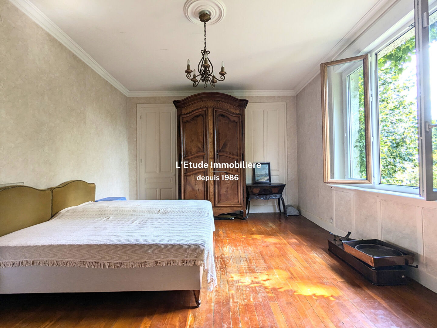 Photo Maison familiale avec grand terrain à rénover à Fleurieu-sur-Saône image 6/6