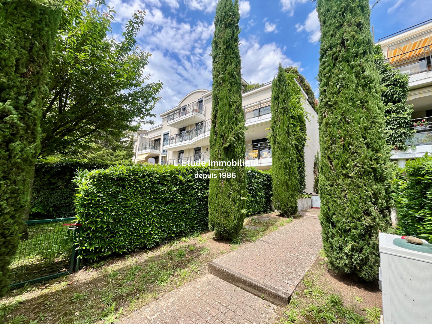 Agence immobilière de ETUDE IMMOBILIERE ET FONCIERE - EIF
