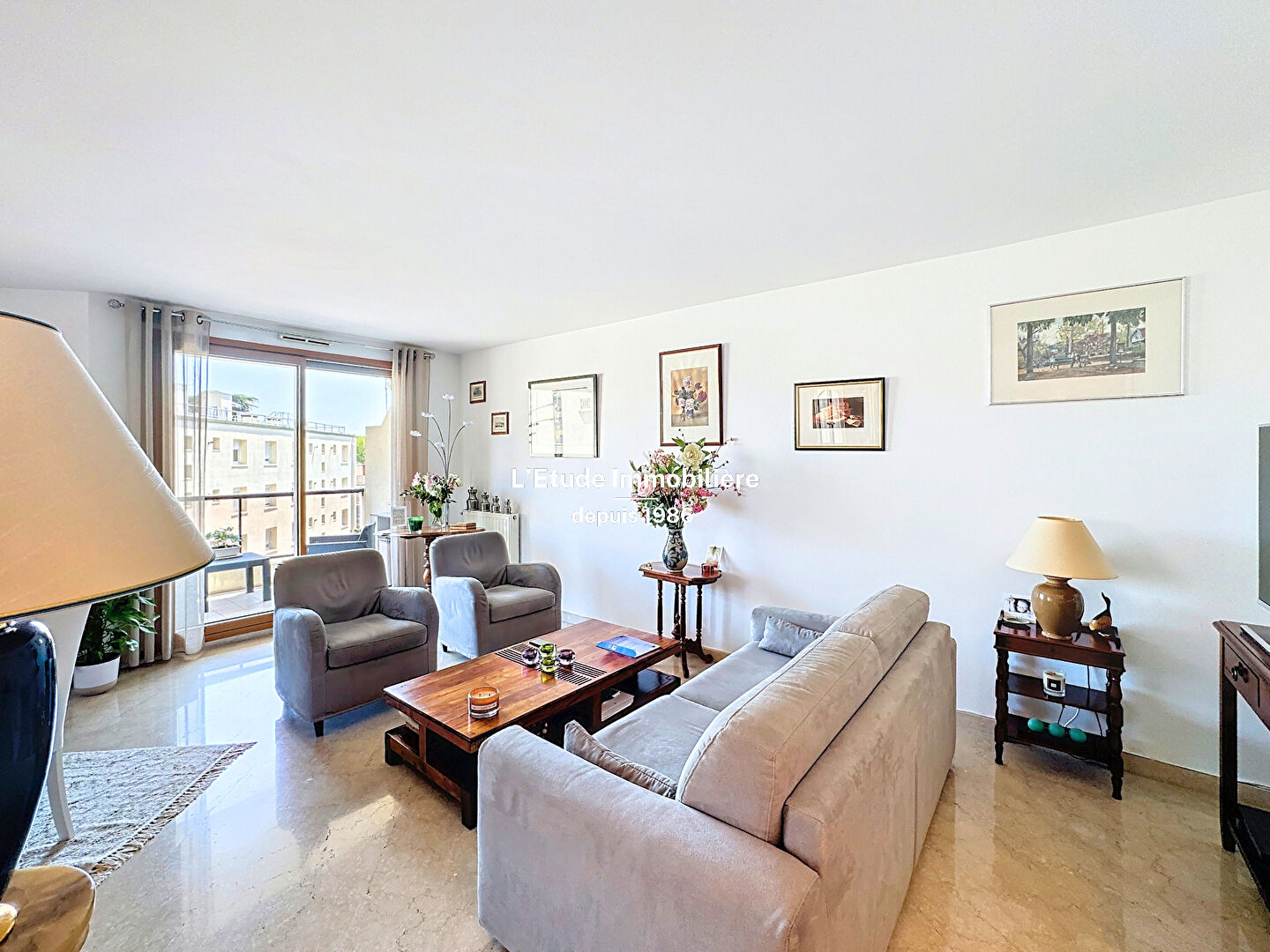 Photo FONTAINES/SAONE CENTRE T3 - 73m2 - 2 CH - GARAGE - BALCON - CAVE image 3/6