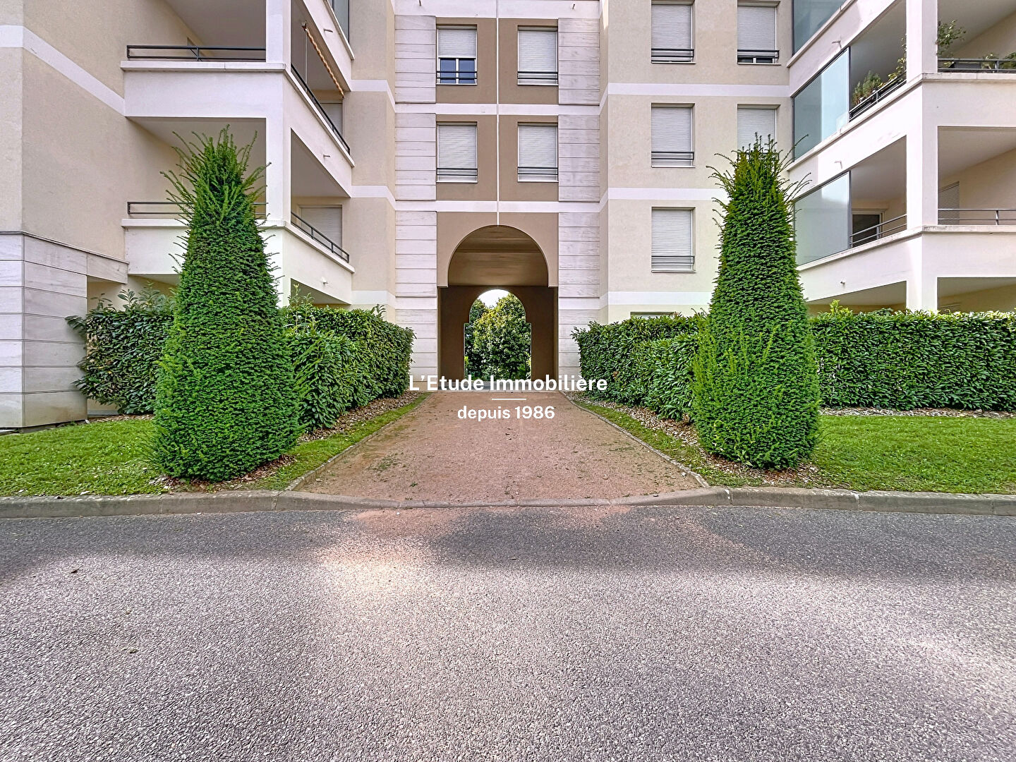 Agence immobilière de ETUDE IMMOBILIERE ET FONCIERE - EIF