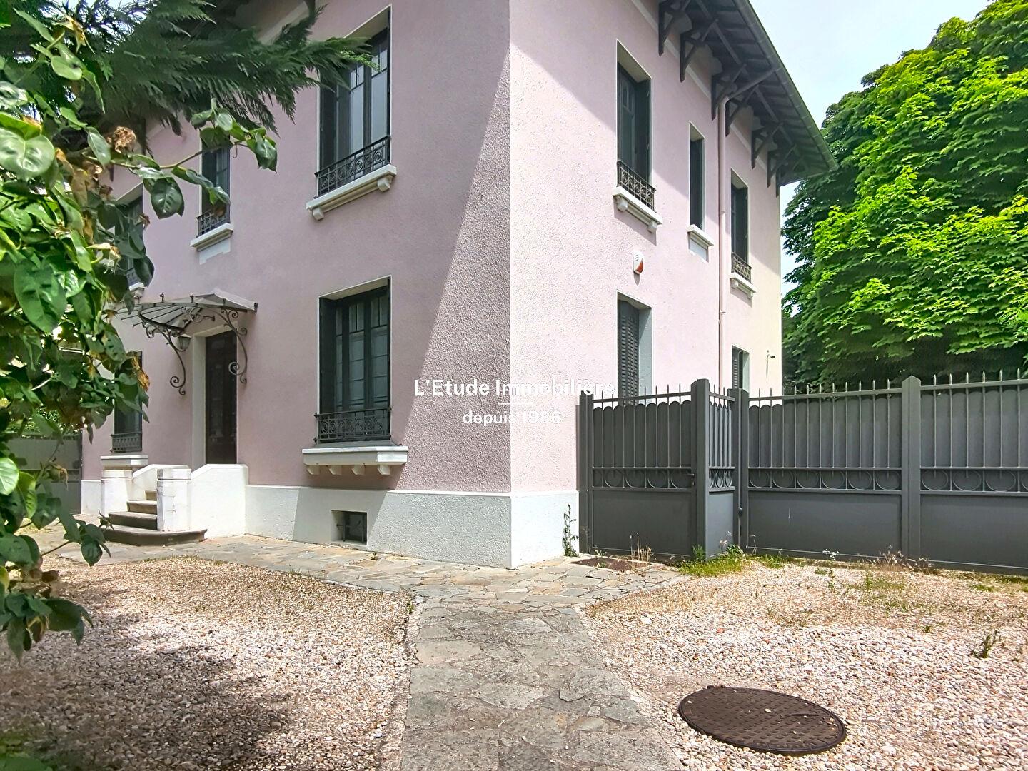 Agence immobilière de ETUDE IMMOBILIERE ET FONCIERE - EIF