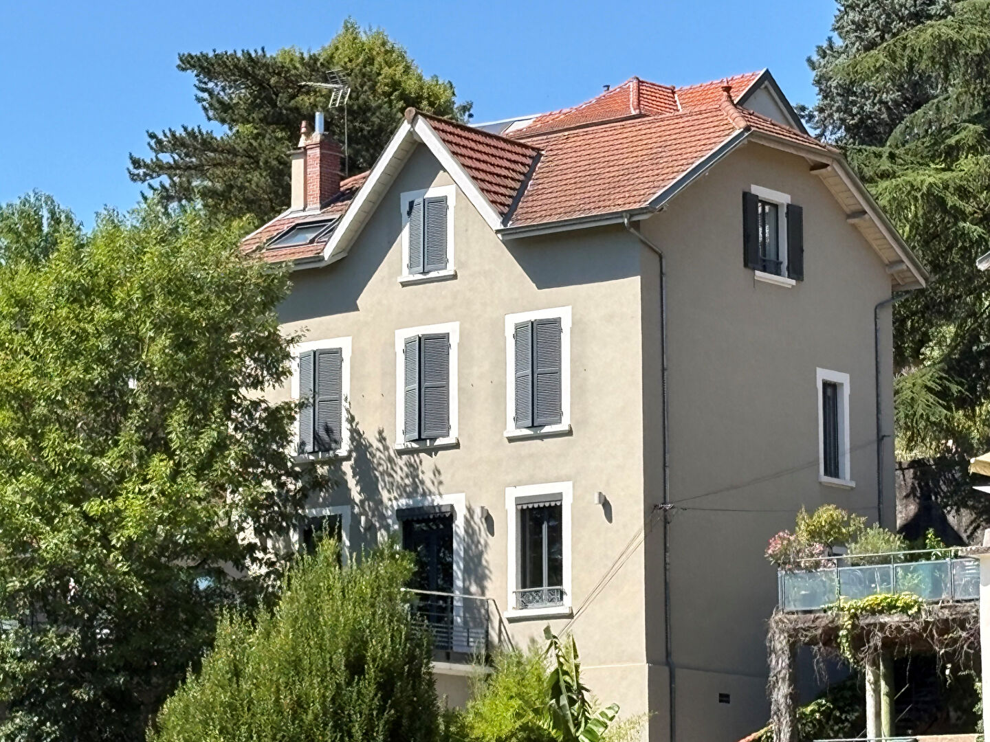 Agence immobilière de ETUDE IMMOBILIERE ET FONCIERE - EIF
