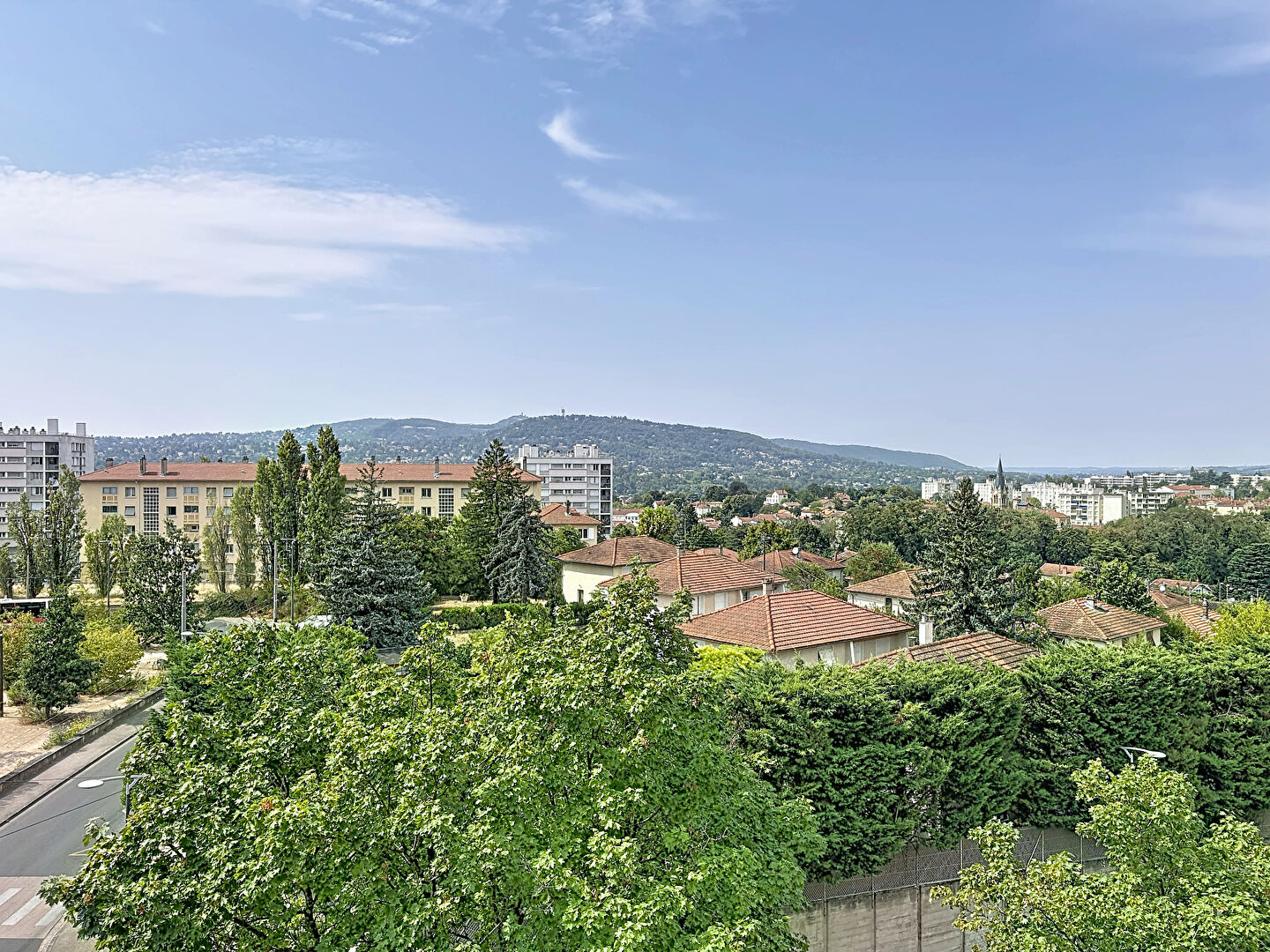 Agence immobilière de ETUDE IMMOBILIERE ET FONCIERE - EIF