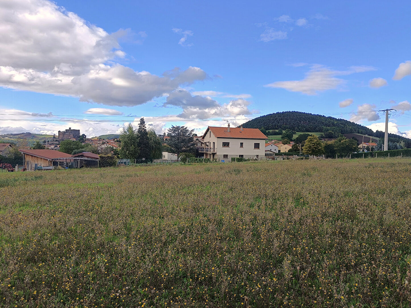 Terrain de 2300 m²