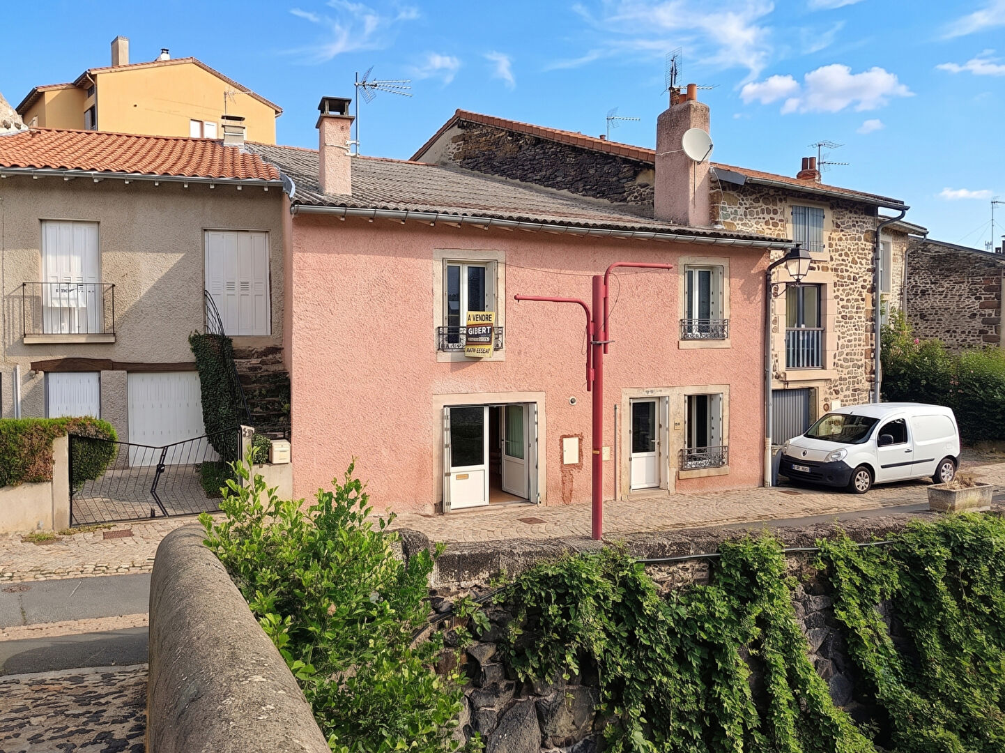 Maison Vals Pres Le Puy , 120 m² à rénover