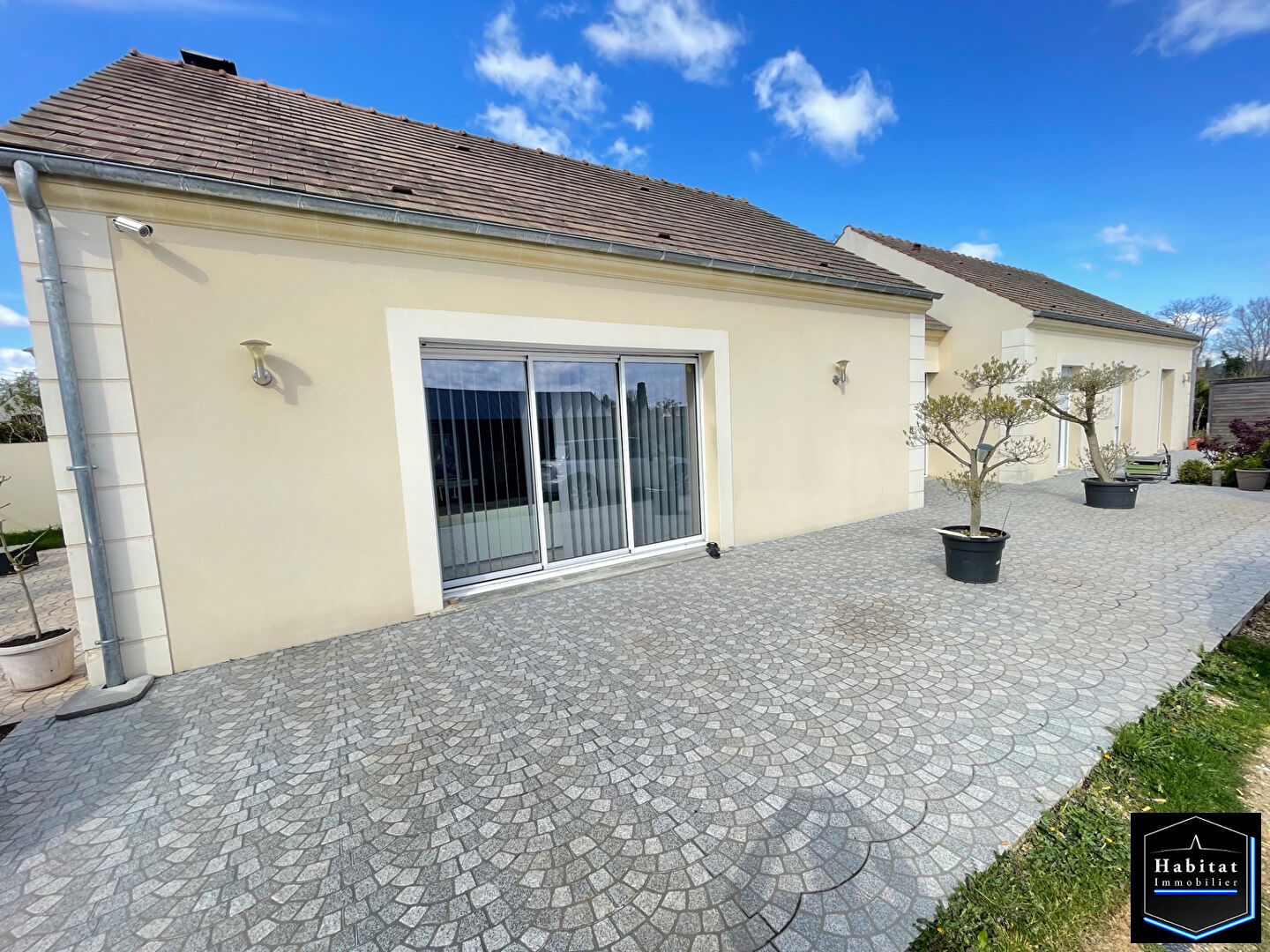 Agence immobilière de 
 HABITAT IMMOBILIER - HABITAT IMMOBILIER OTHIS 
