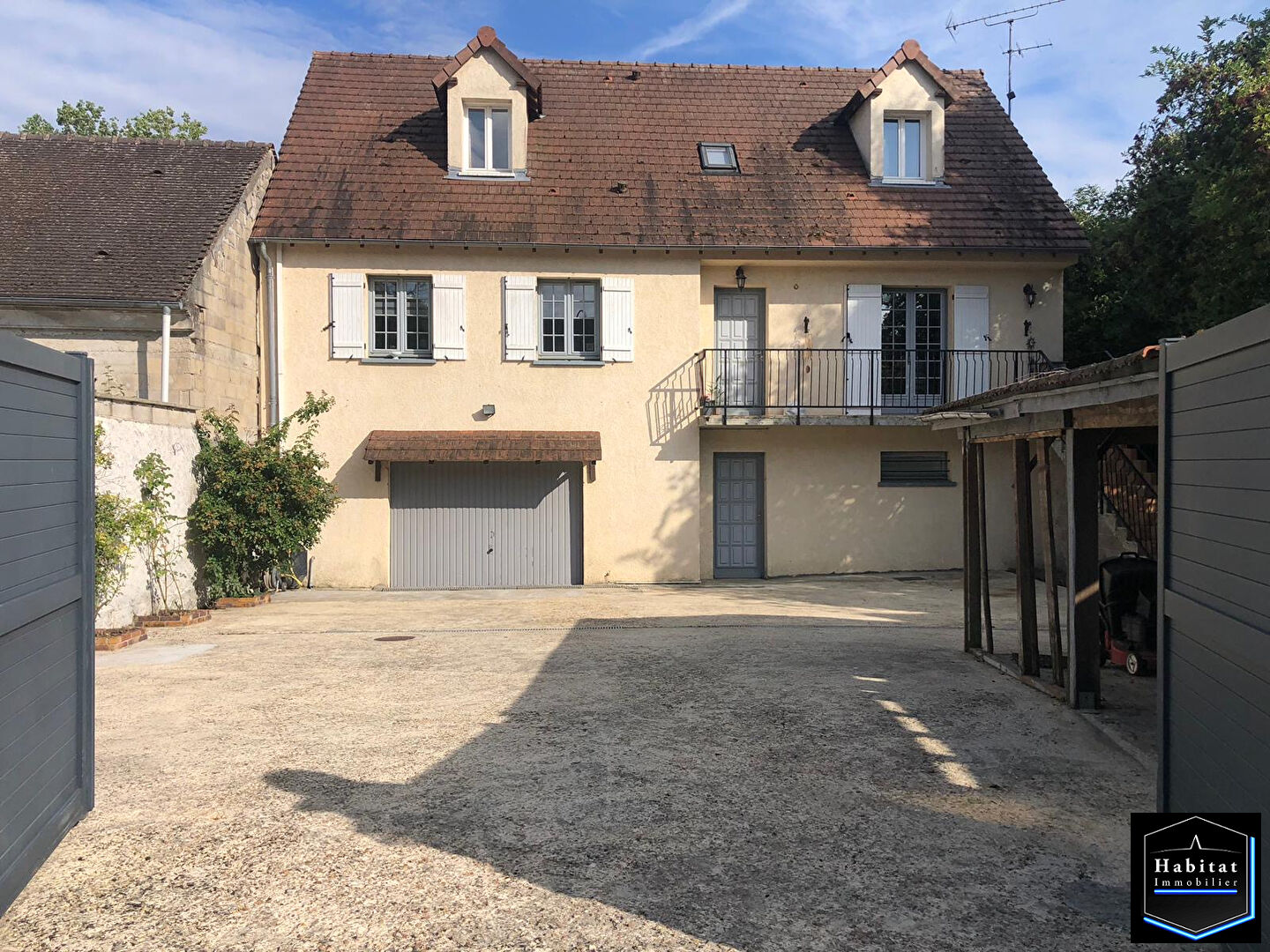 Agence immobilière de 
 HABITAT IMMOBILIER - HABITAT IMMOBILIER OTHIS 
