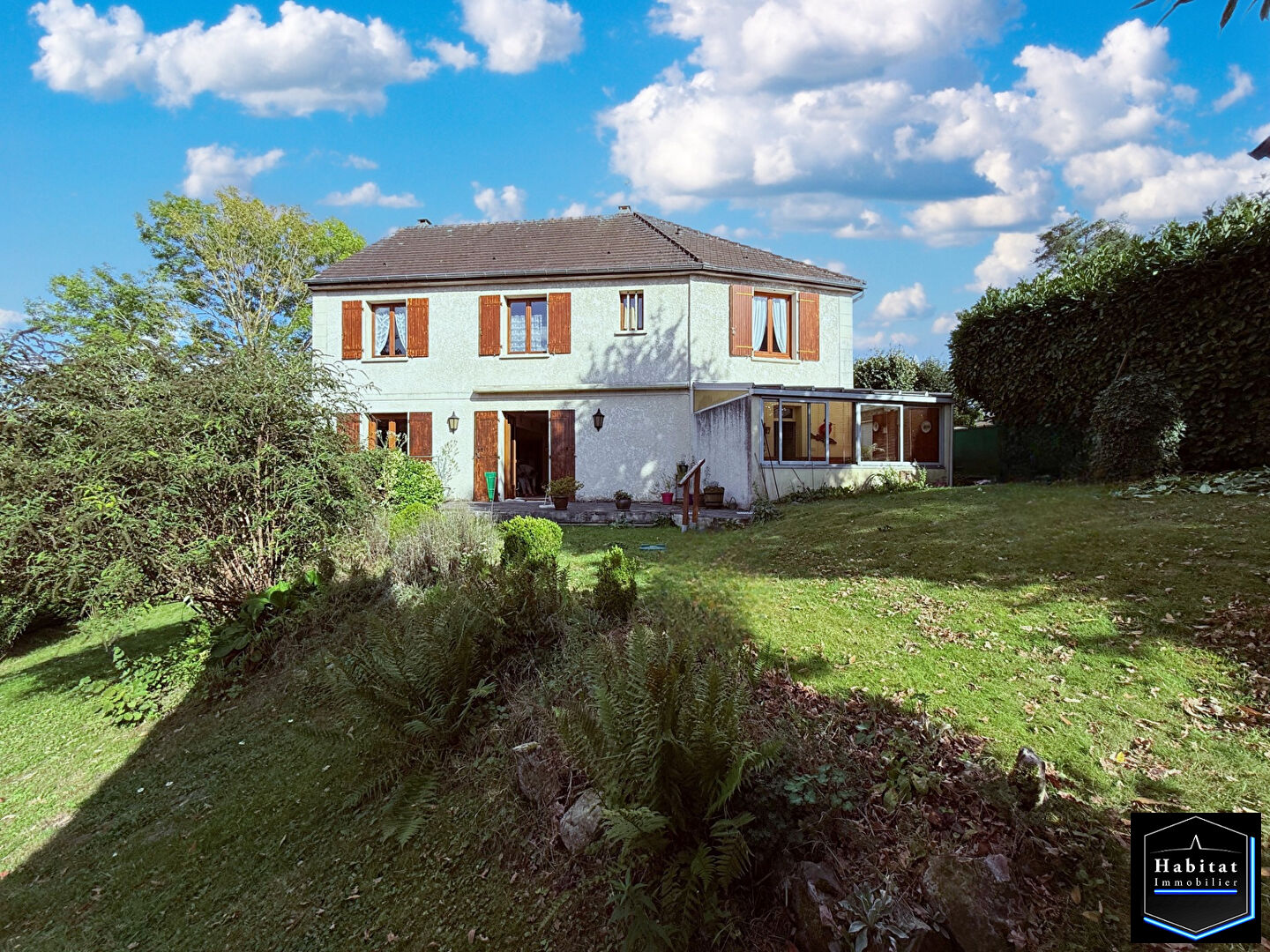 Agence immobilière de 
 HABITAT IMMOBILIER - HABITAT IMMOBILIER OTHIS 
