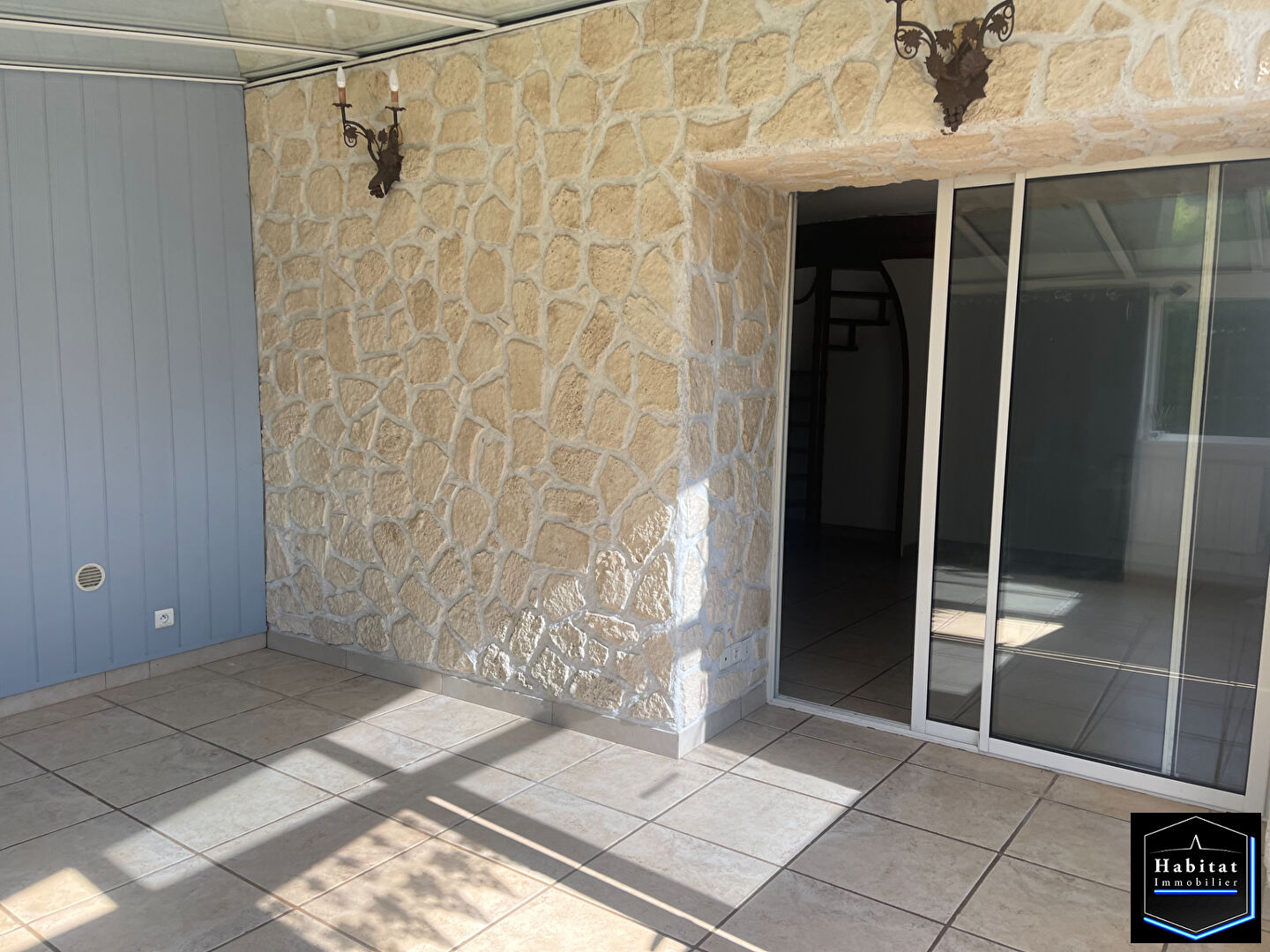 Photo Maison avec beau terrain de 481 m²  Calme assuré ! image 3/6