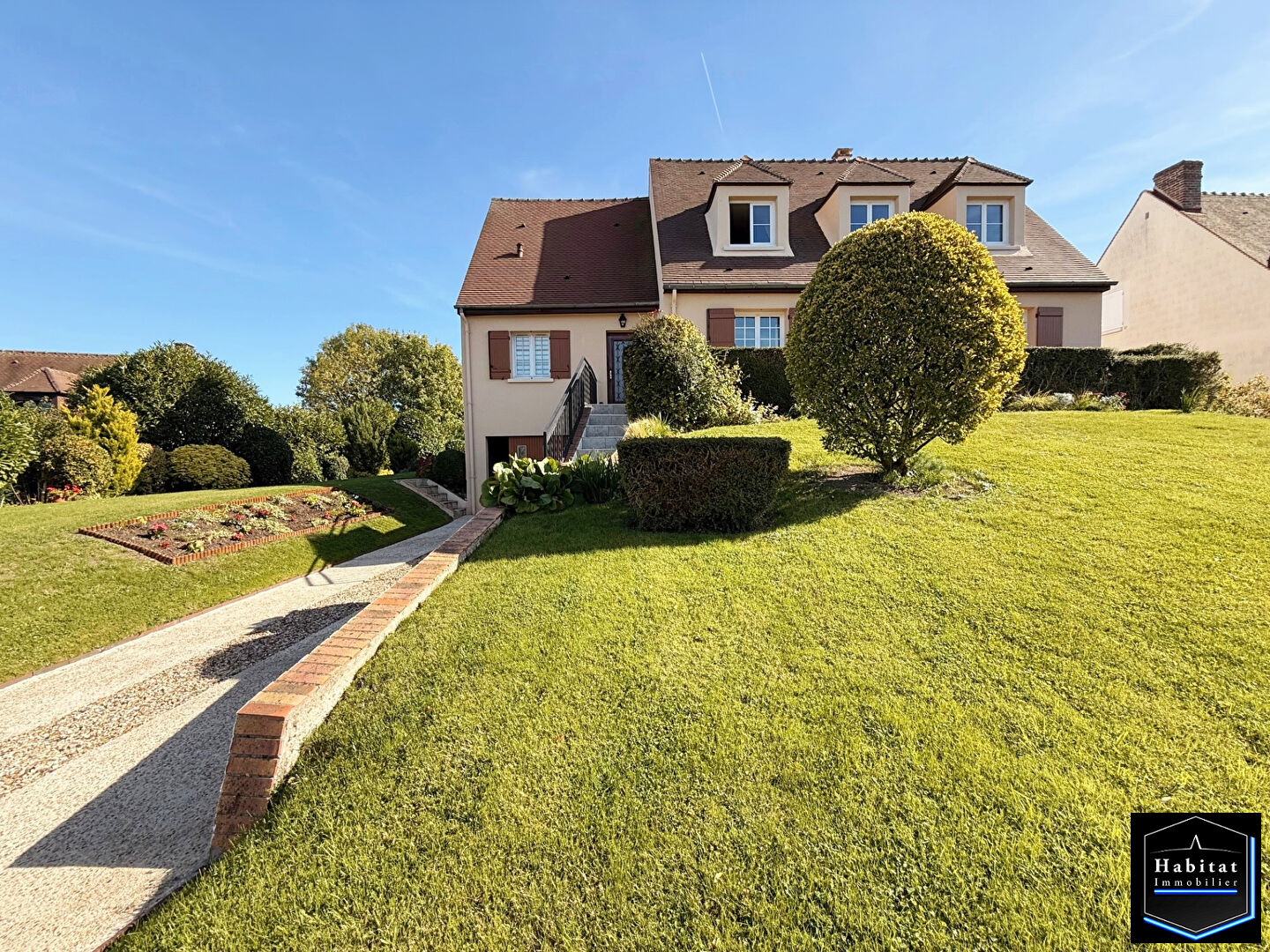 Agence immobilière de 
 HABITAT IMMOBILIER - HABITAT IMMOBILIER OTHIS 
