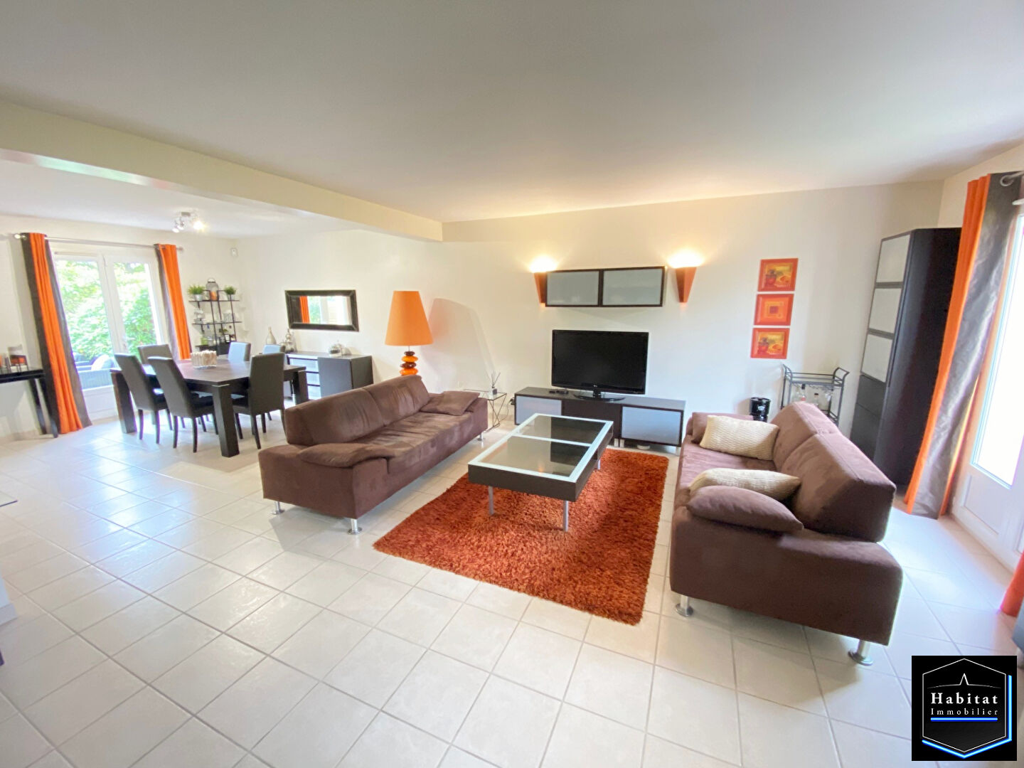 Photo PAVILLON - 4 CHAMBRES- PIECE DE VIE 60M² - 720M² TERRAIN - GRAND GARAGE image 2/6