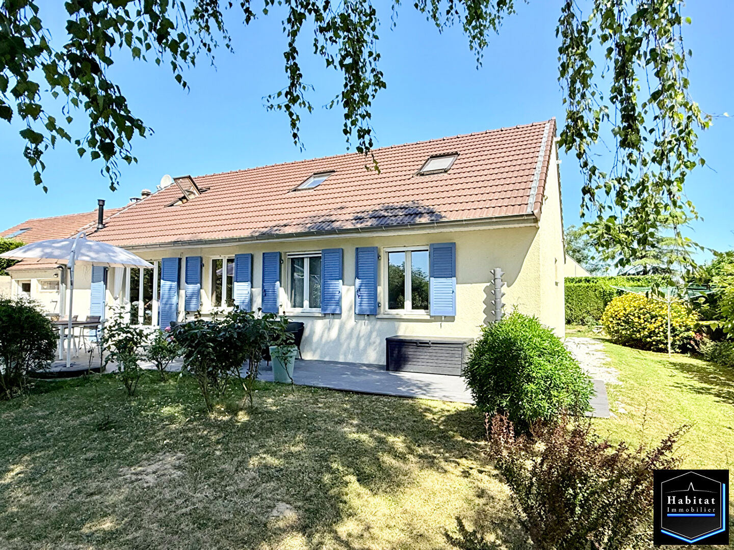 Photo Charmante maison familiale de 127 m2 -7 pièces image 2/6