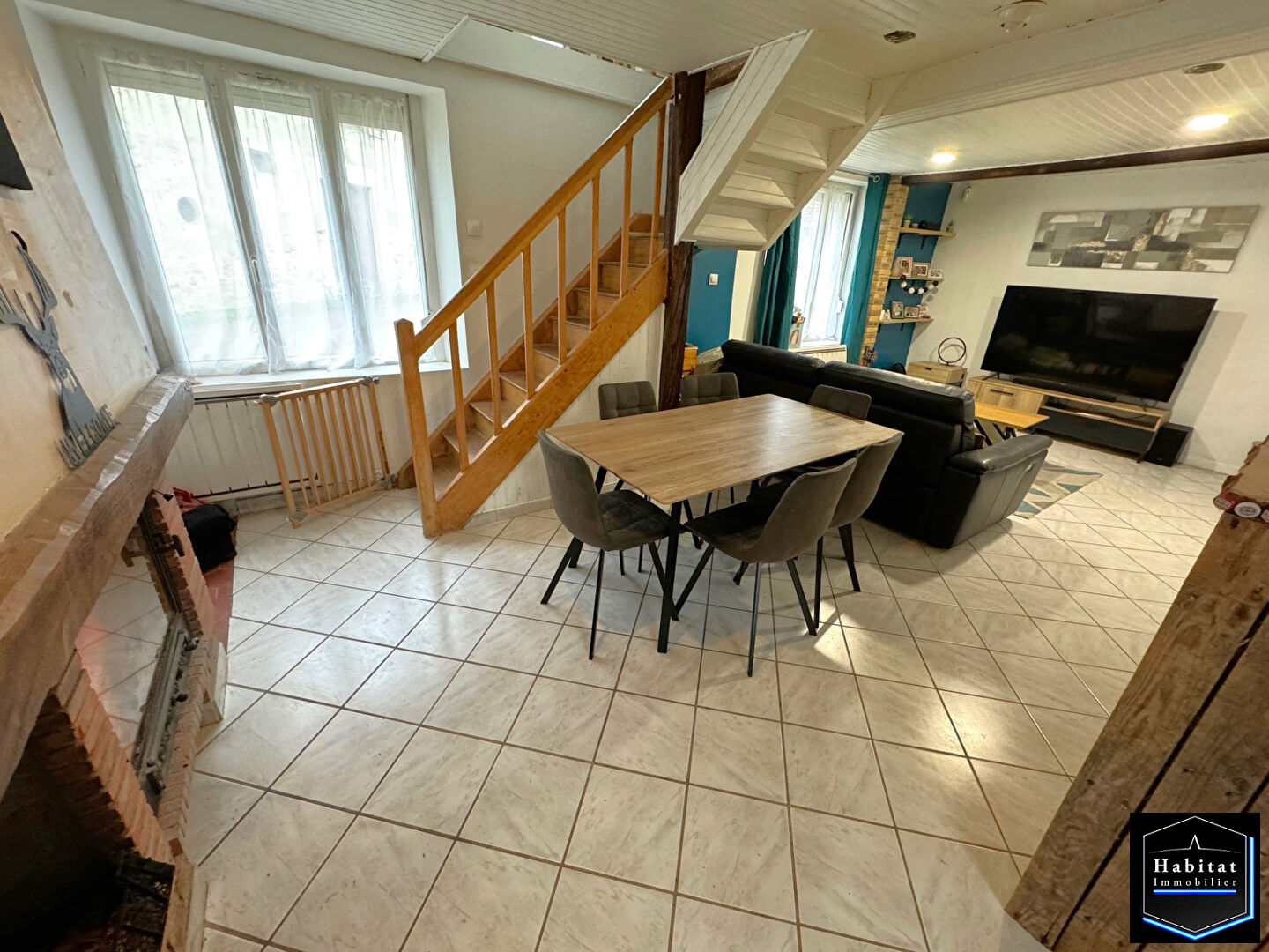 Agence immobilière de 
 HABITAT IMMOBILIER - HABITAT IMMOBILIER NANTEUIL 
