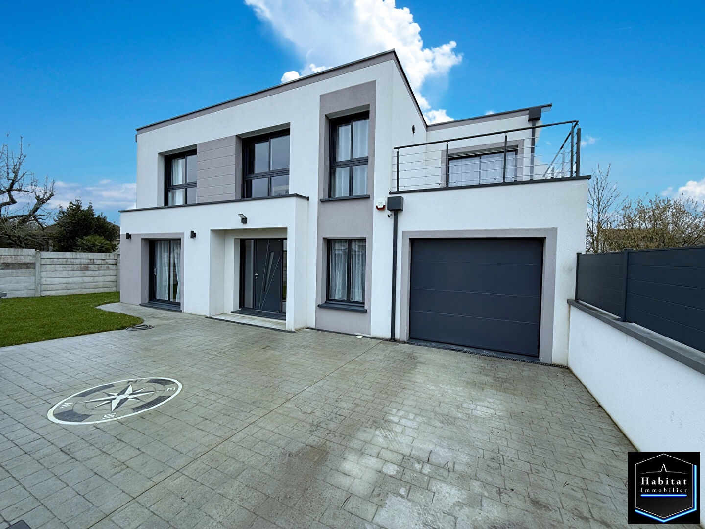 Agence immobilière de 
 HABITAT IMMOBILIER - HABITAT IMMOBILIER OTHIS 
