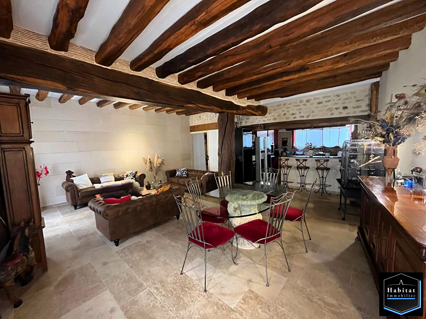 Agence immobilière de 
 HABITAT IMMOBILIER - HABITAT IMMOBILIER NANTEUIL 

