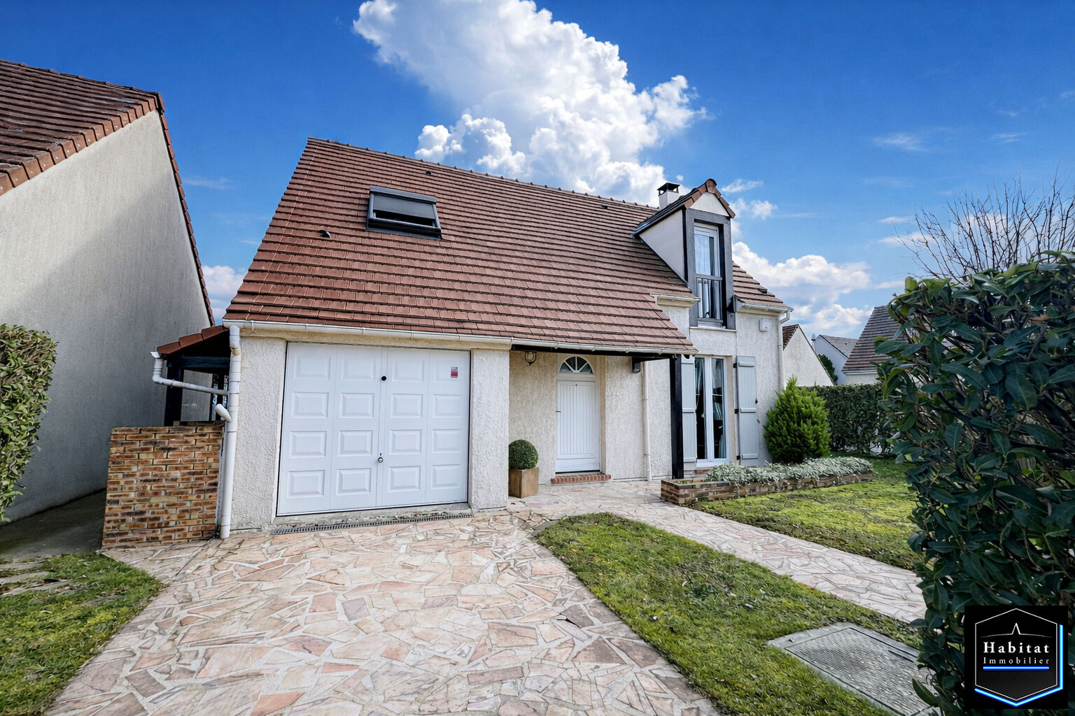 Agence immobilière de 
 HABITAT IMMOBILIER - HABITAT IMMOBILIER OTHIS 
